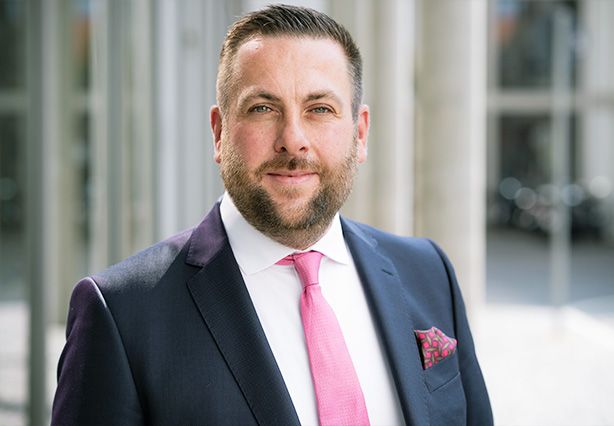 Christoph Zinger - Fachanwalt für Vergaberecht in Hanau